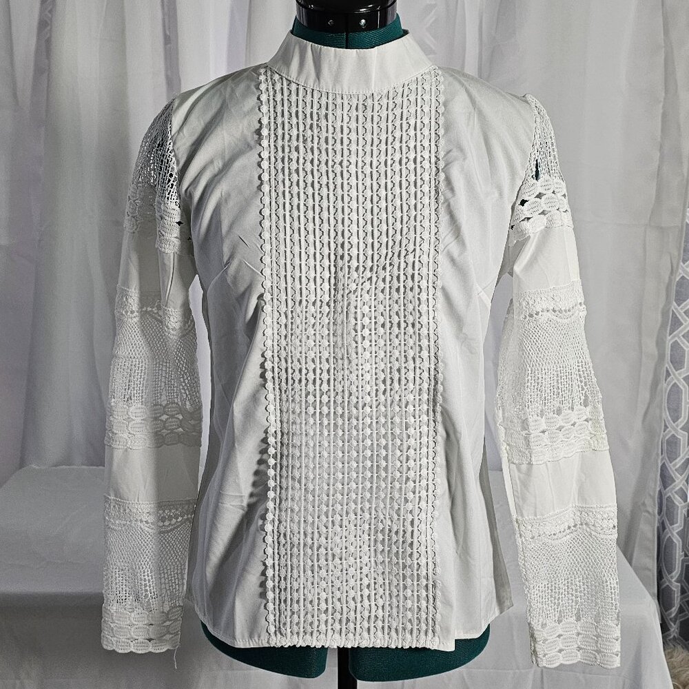 Smile Fish Smocked Lace Blouse – Size XXL